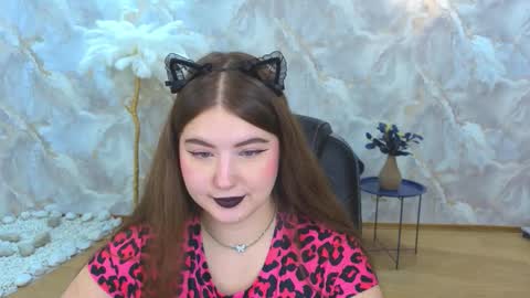 nicolefoxery online show from October 12, 7:16 pm