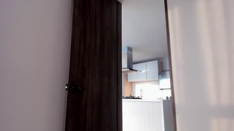 Nicole Manson online show from December 13, 10:02 pm