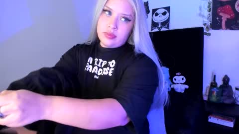 Nico online show from October 13, 8:55 pm