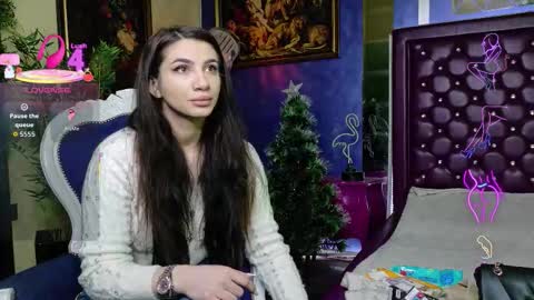 Nicolle online show from December 23, 10:52 am