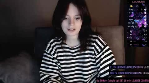  Darcy online show from November 29, 5:50 pm