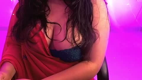 nightqueen107446 online show from February 24, 5:19 am