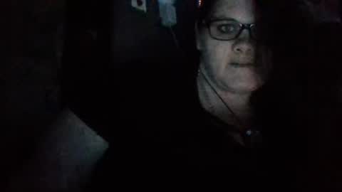 nightshade8807 online show from November 23, 11:17 pm