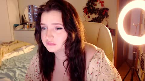 Snapshot of nikaking22 chatting on January 5, 12:09 am nikaking22 online show from January 5, 12:09 am