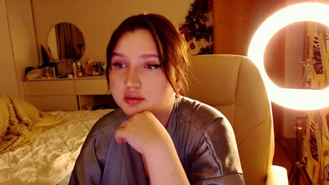 Snapshot of nikaking22 chatting on January 9, 7:50 pm nikaking22 online show from January 9, 7:50 pm