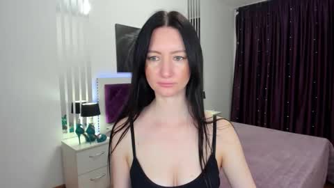 NikaLewis online show from February 1, 4:33 am