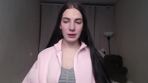 nikastarkk online show from February 11, 9:05 pm