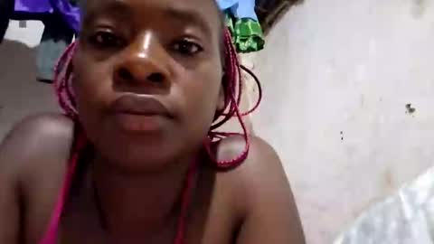 Nikki3944 online show from March 7, 10:33 am