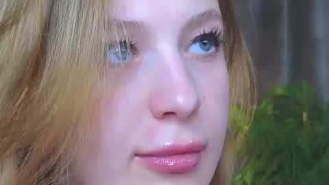 Beatrice online show from June 27, 12:22 pm