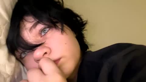 nikoli_naw online show from January 7, 10:08 pm