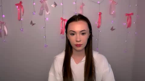 nikonara_ online show from April 11, 12:20 pm