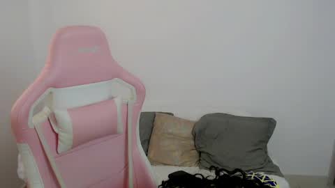 niky_blue online show from April 1, 4:59 pm