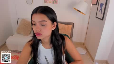 NINA online show from March 6, 6:37 pm