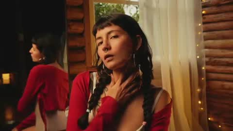 Nina.  online show from July 2, 10:27 pm