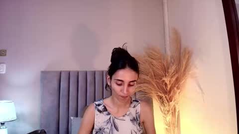 Snapshot of ninacavallli chatting on October 18, 6:10 pm Nina online show from October 18, 6:10 pm