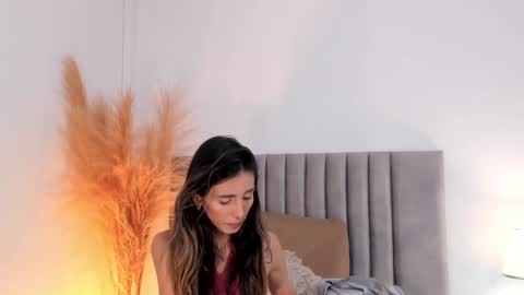 Snapshot of ninacavallli chatting on February 4, 6:17 pm Nina online show from February 4, 6:17 pm