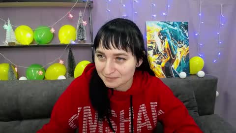 ninaflawlees online show from January 16, 7:10 pm