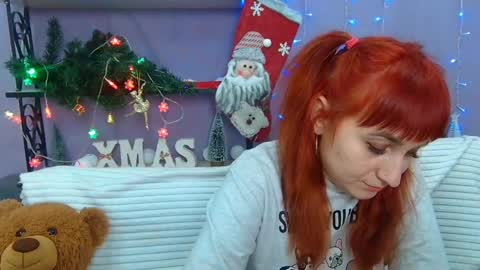 ninaflawlees online show from January 4, 7:02 pm