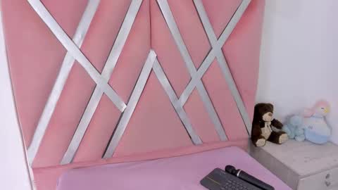 Nina online show from February 17, 4:56 am