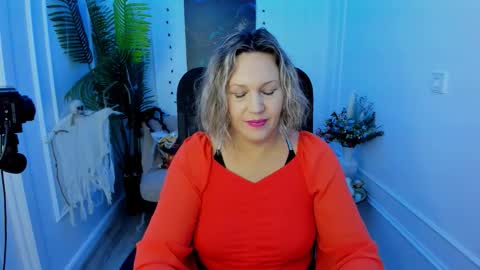 ninastarle online show from November 1, 5:33 am