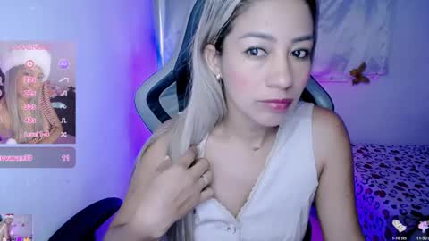 ninatinydoll1 online show from January 14, 12:43 pm