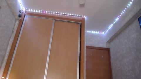 Xara Roux online show from March 15, 6:04 am