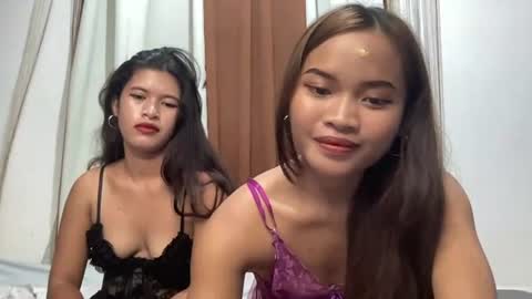 nini_luvskorn online show from August 8, 1:08 pm