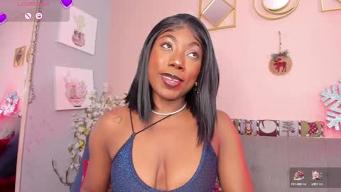 Snapshot of nini_martinii chatting on December 31, 2:03 pm NINI online show from December 31, 2:03 pm