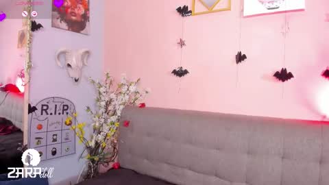 NINI  online show from October 29, 12:20 pm