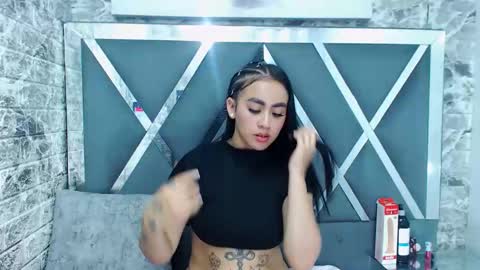 Snapshot of noah_greyhh chatting on October 28, 2:23 pm Noah online show from October 28, 2:23 pm