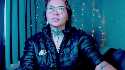 noah hehim    online show from April 6, 5:58 pm