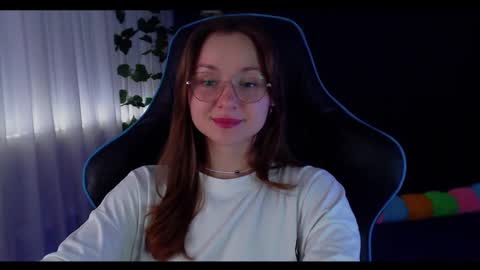 Sun or Luna online show from March 4, 9:11 pm