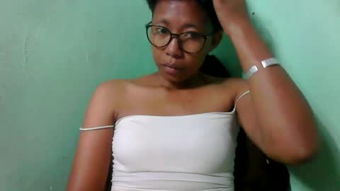 noella711128 online show from October 2, 7:02 am