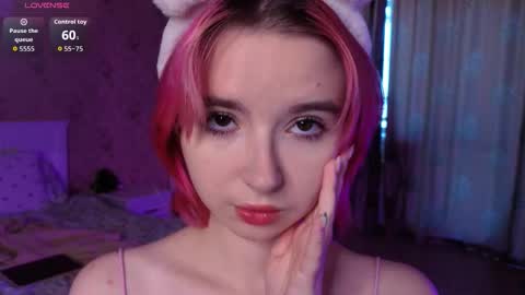 Snapshot of nora_failure chatting on September 26, 6:11 am Nora Failure online show from September 26, 6:11 am