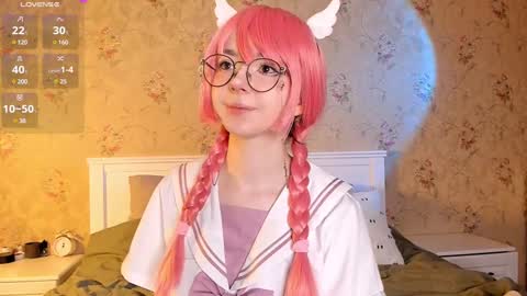 Snapshot of nora_failure chatting on December 9, 4:56 am Nora Failure online show from December 9, 4:56 am