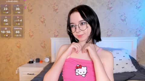 Snapshot of nora_failure chatting on December 14, 10:02 am Nora Failure online show from December 14, 10:02 am