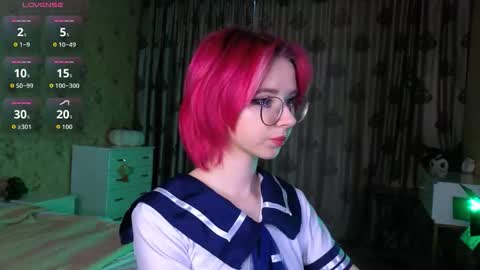 Snapshot of nora_failure chatting on September 12, 10:02 am Nora Failure online show from September 12, 10:02 am