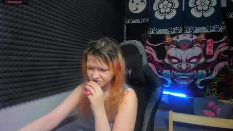 Snapshot of nora_lovvv chatting on September 24, 10:47 am Nora online show from September 24, 10:47 am