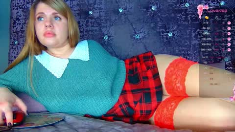 Nora online show from February 10, 7:33 am