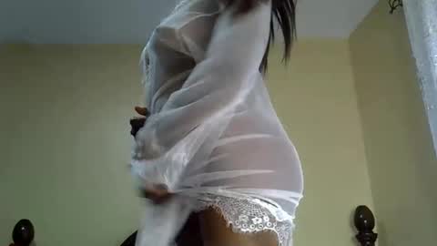 norah_pure online show from November 4, 10:42 am