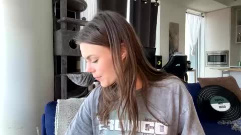 Nordic Belle online show from May 8, 2:31 pm