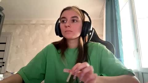 Elena online show from March 2, 7:15 am