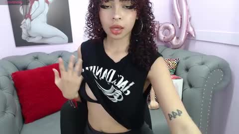 Snapshot of north_sweet_ chatting on February 12, 3:28 pm N O R T H online show from February 12, 3:28 pm