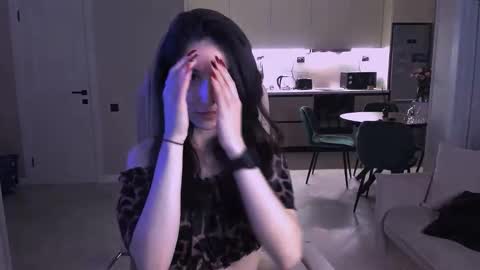 Snapshot of north_valkyrie chatting on October 31, 8:13 pm Hazel online show from October 31, 8:13 pm