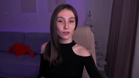 Snapshot of north_valkyrie chatting on January 25, 6:55 am Hazel online show from January 25, 6:55 am