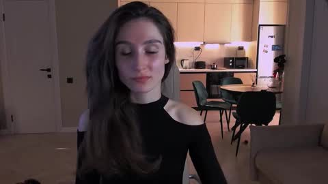 Snapshot of north_valkyrie chatting on September 14, 1:42 pm Hazel online show from September 14, 1:42 pm