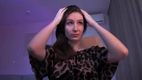 Snapshot of north_valkyrie chatting on February 15, 11:05 pm Hazel online show from February 15, 11:05 pm