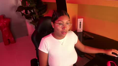 North online show from November 22, 9:39 pm