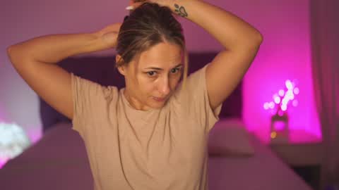 Tina online show from January 12, 4:21 am