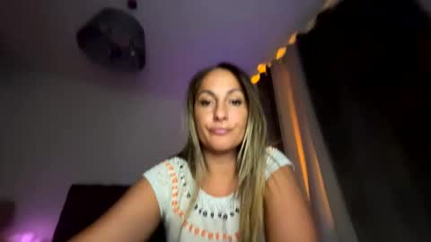 Tina online show from September 26, 7:00 pm